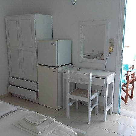 Galanis Place Antiparos Exterior photo